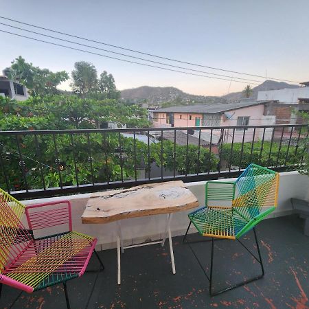 Lovely Studio Apartment With Balcony Ac & Wi-Fi, Minutes From Downtown! Zihuatanejo Exteriér fotografie
